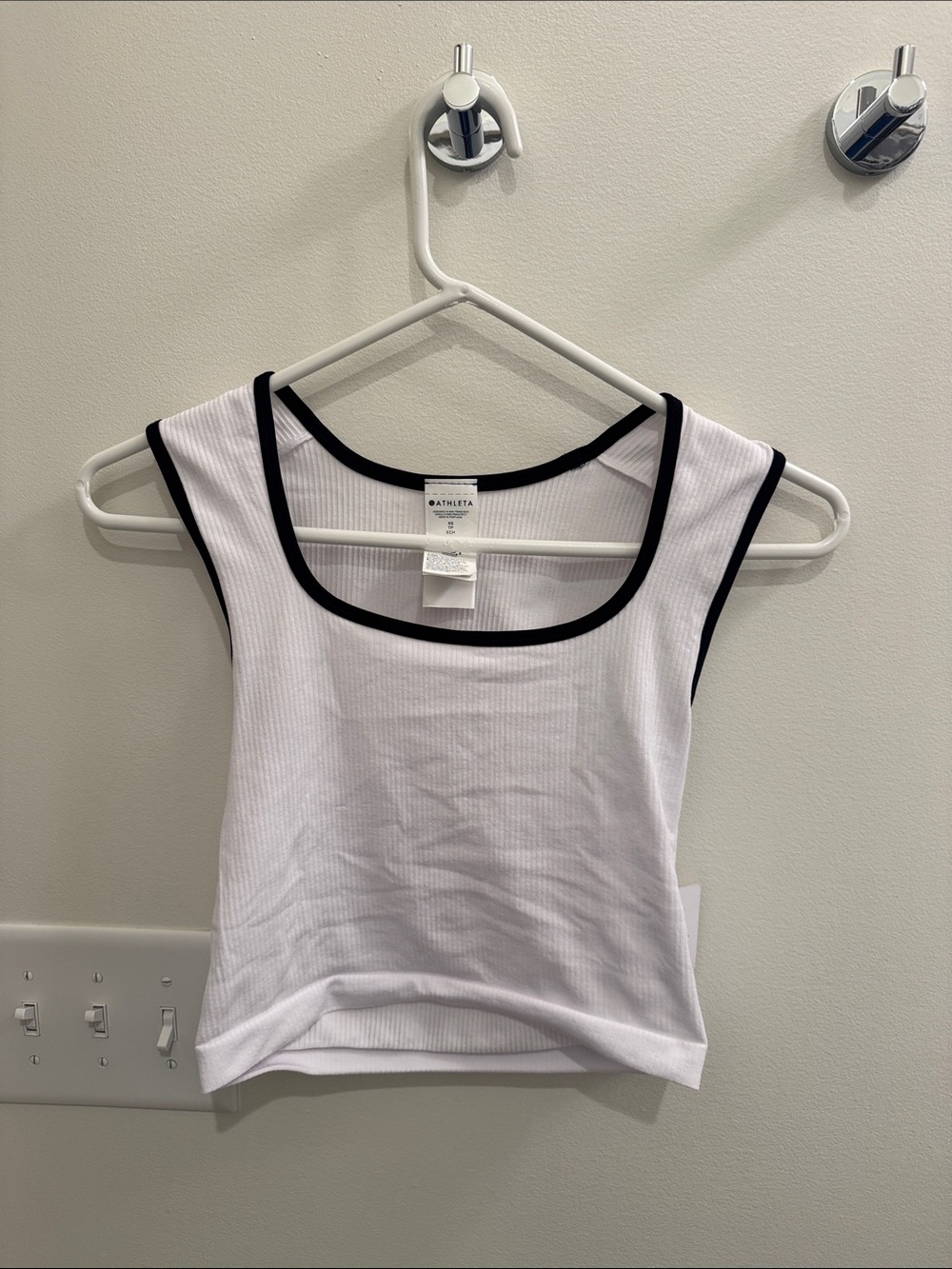 Athleta White Ribbed Tank with Black Trim